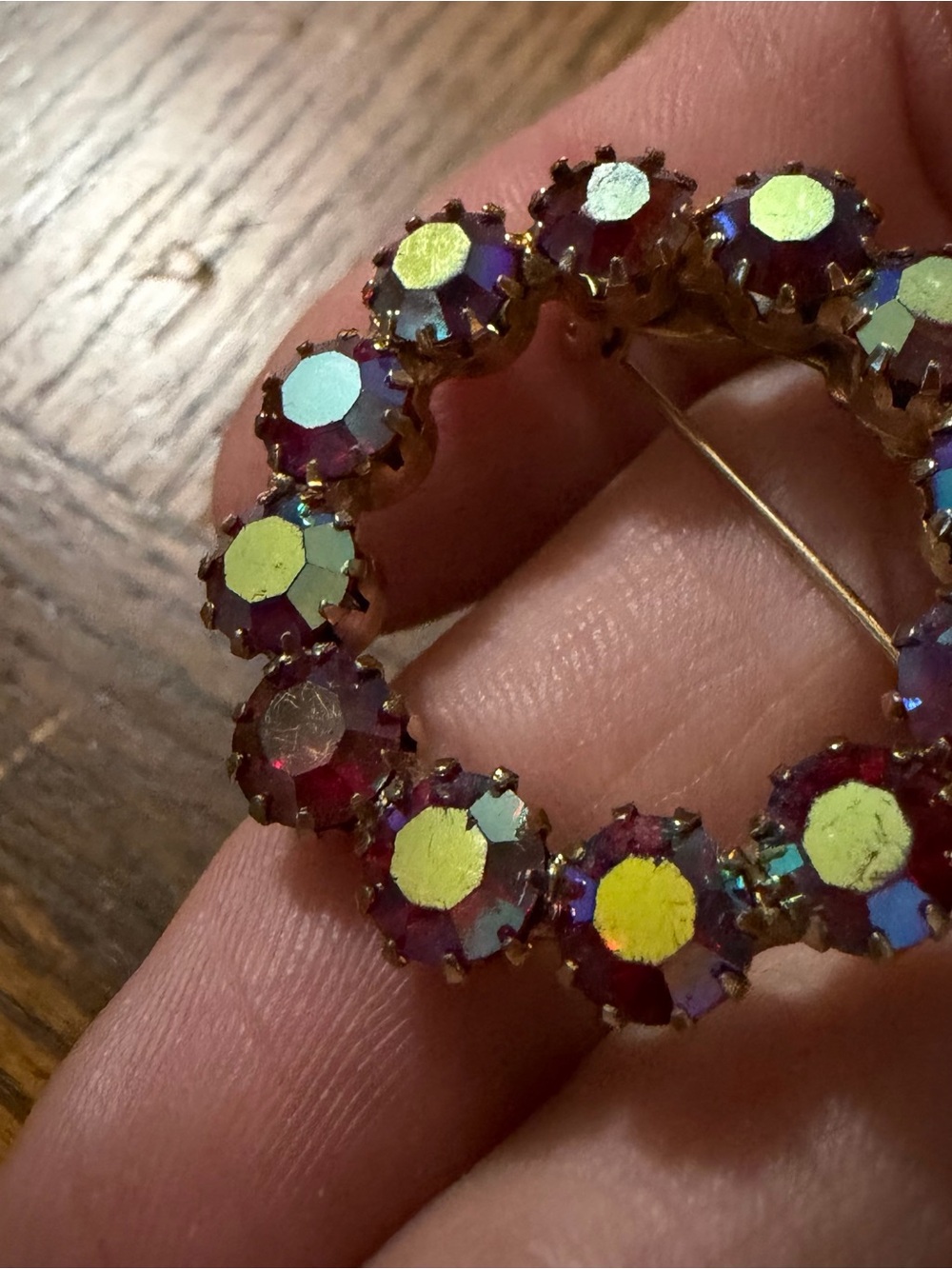 Vintage Aurora Borealis Purple Crystal Circle Brooch